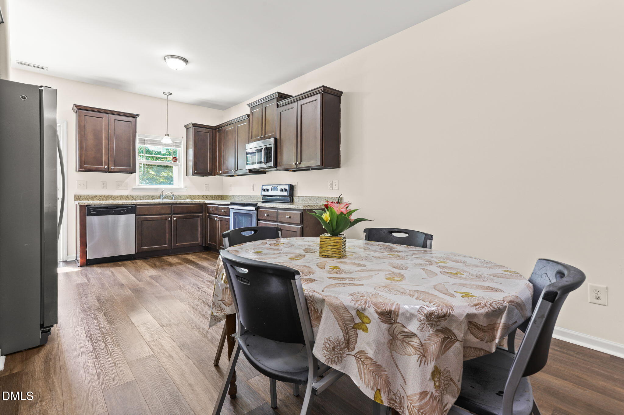 6420 Hatchies Drive