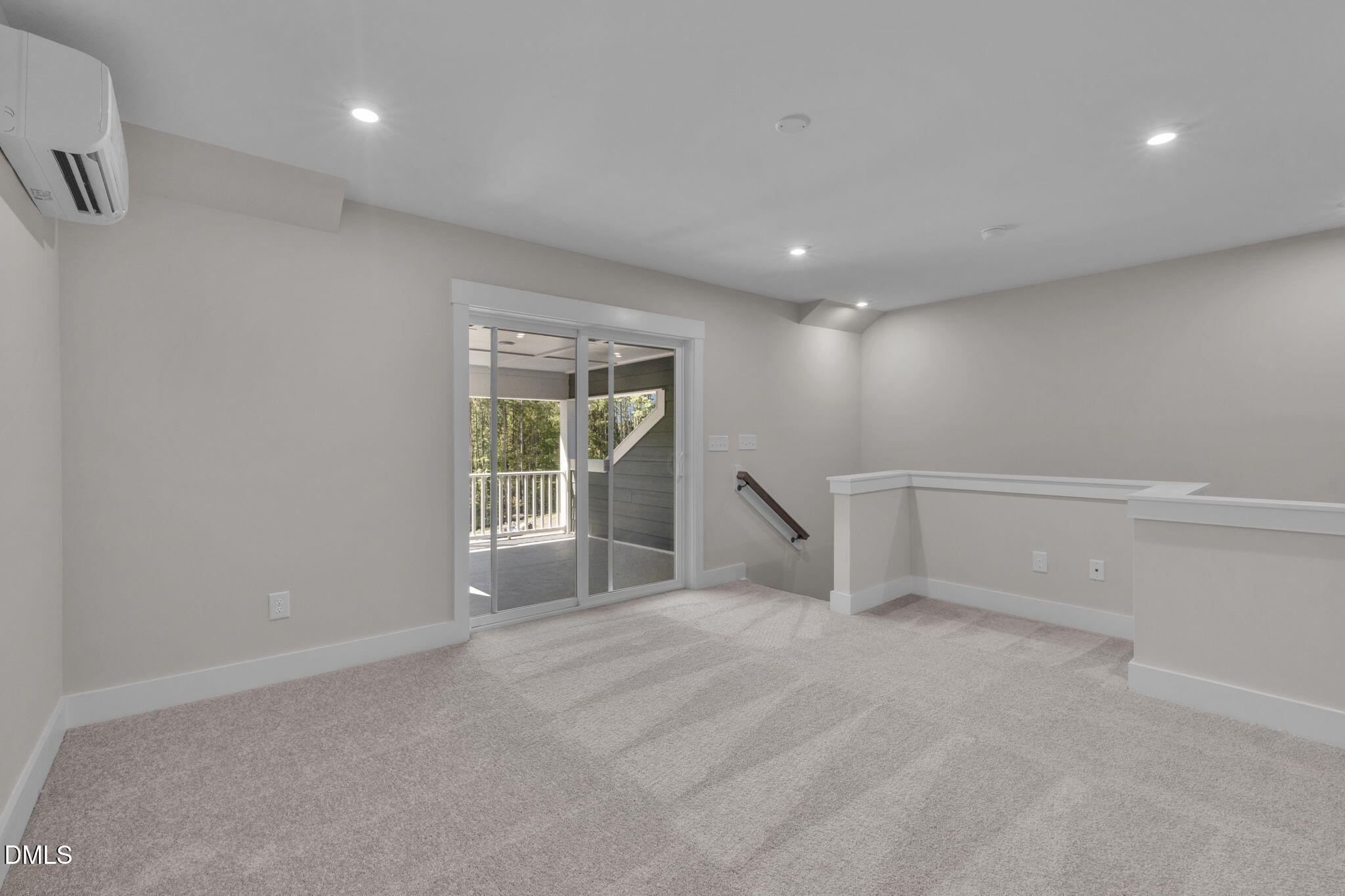 1108 Blackthorn Lane