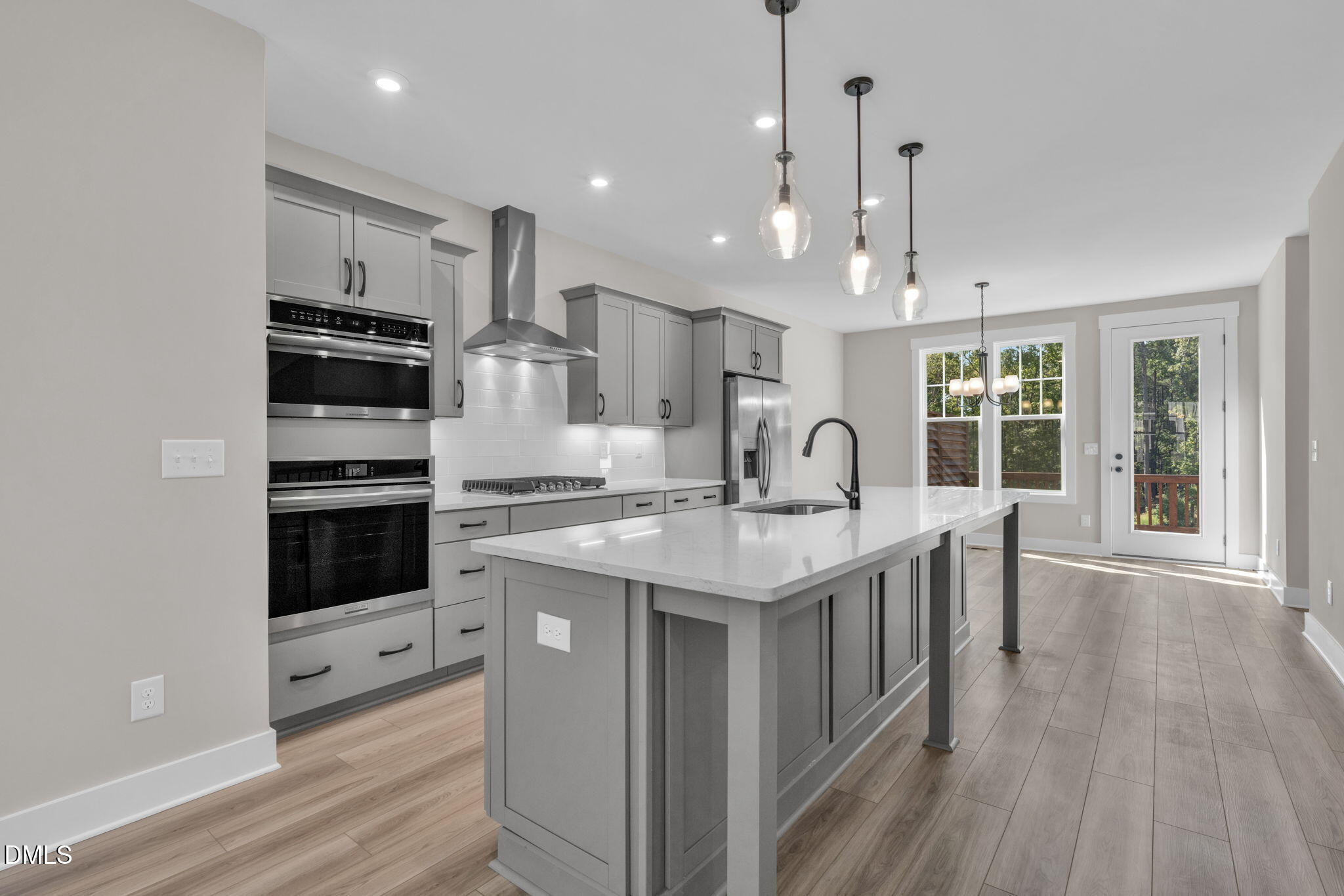 1108 Blackthorn Lane