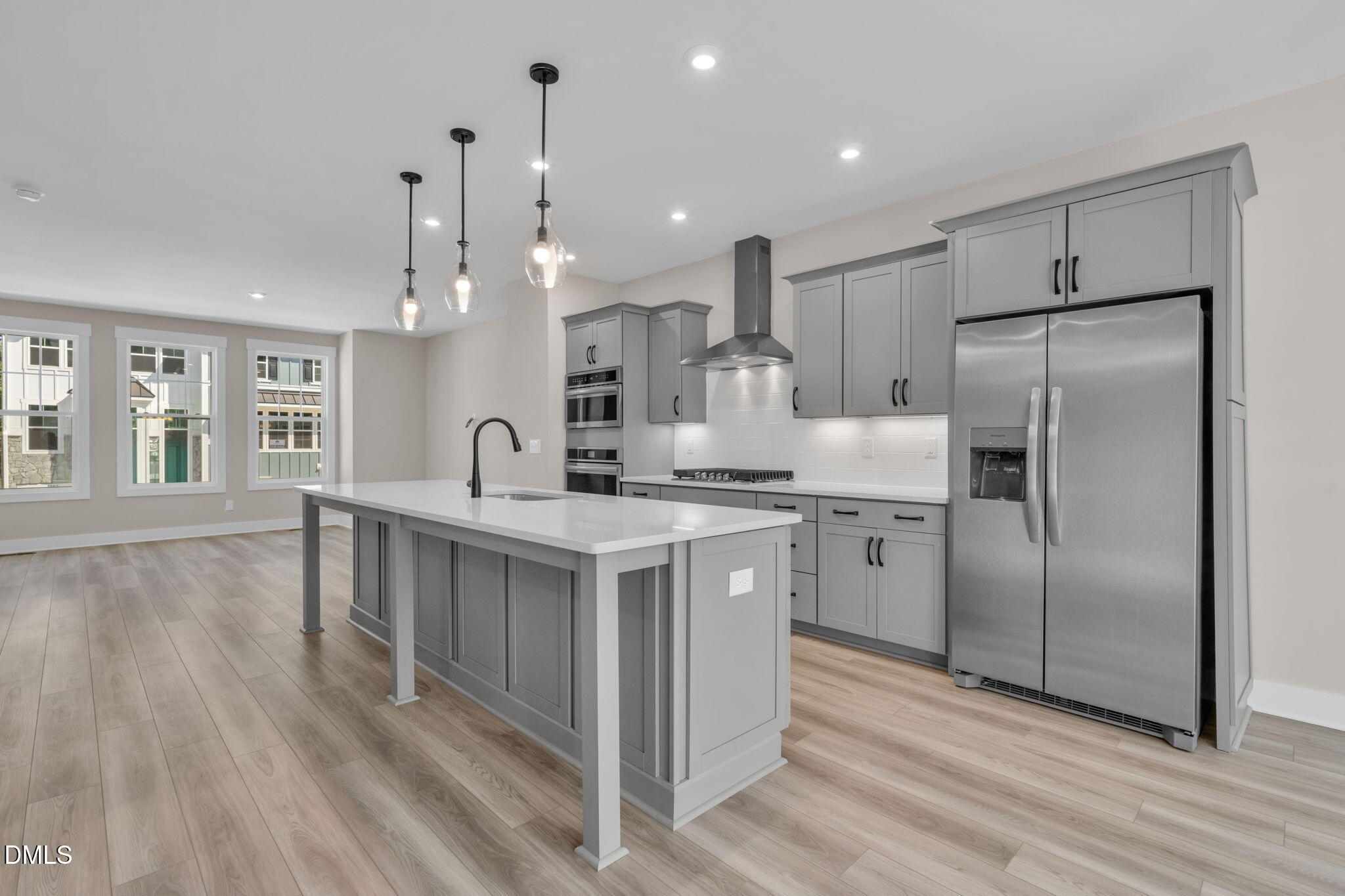1108 Blackthorn Lane