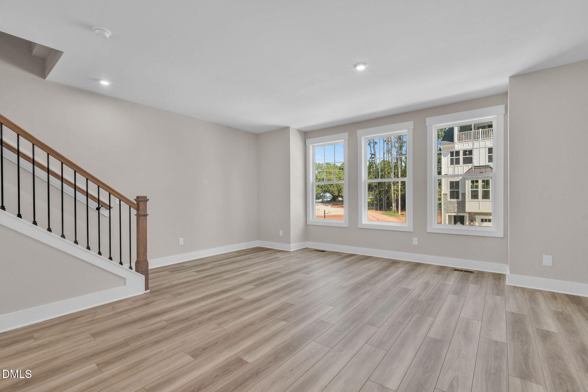 1108 Blackthorn Lane