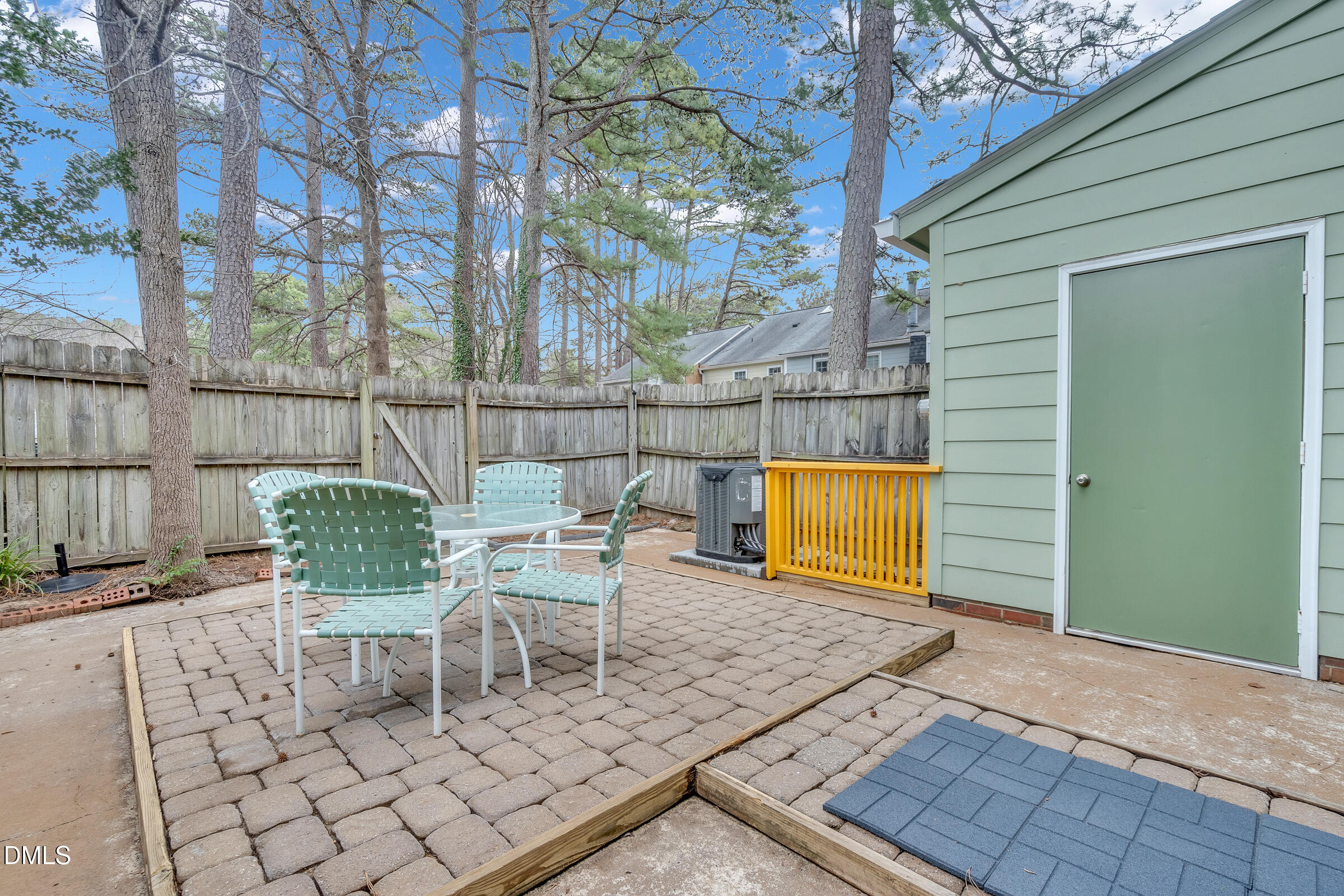 1330 Garden Crest Circle