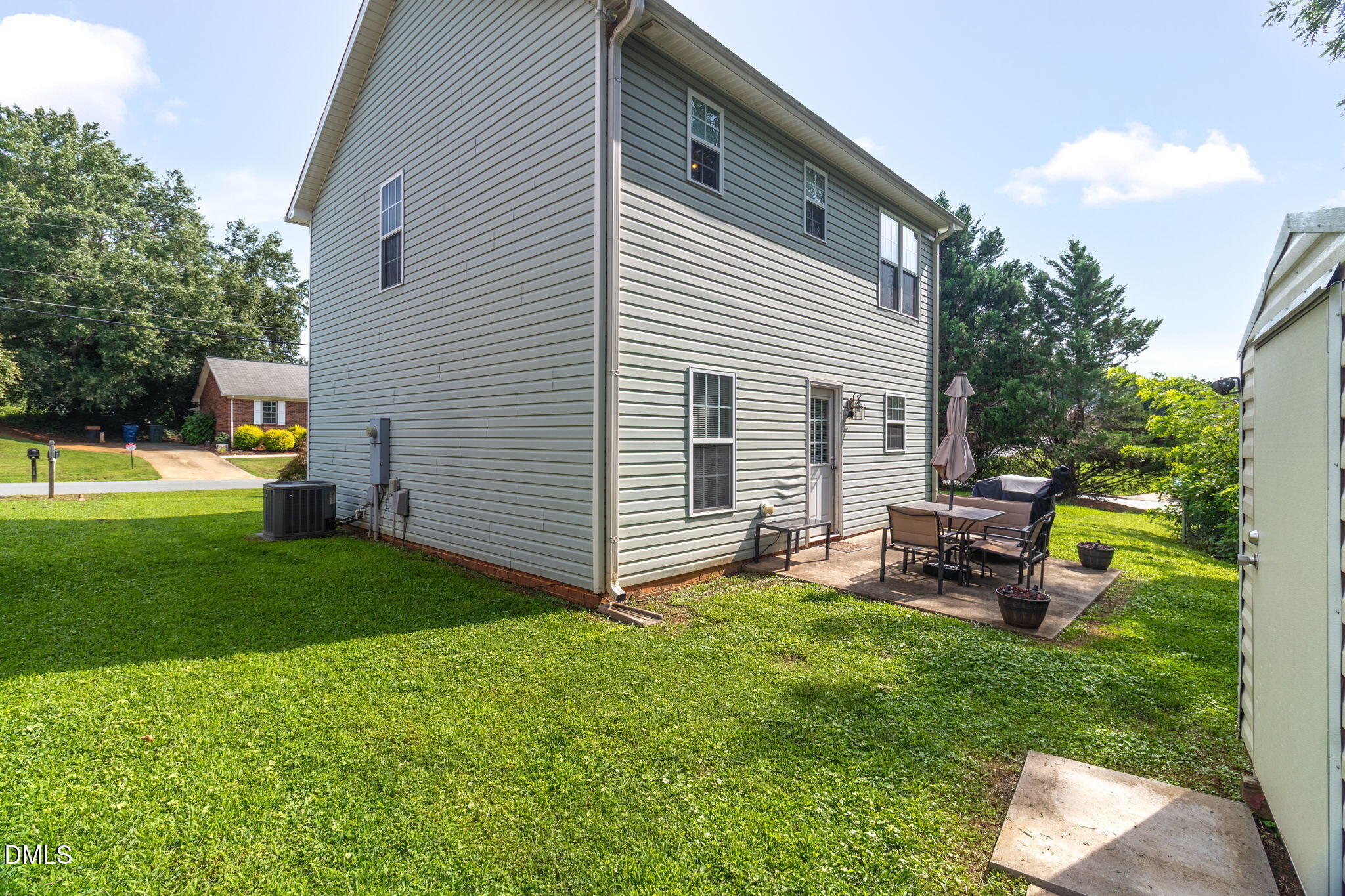 604 W Whitsett Street