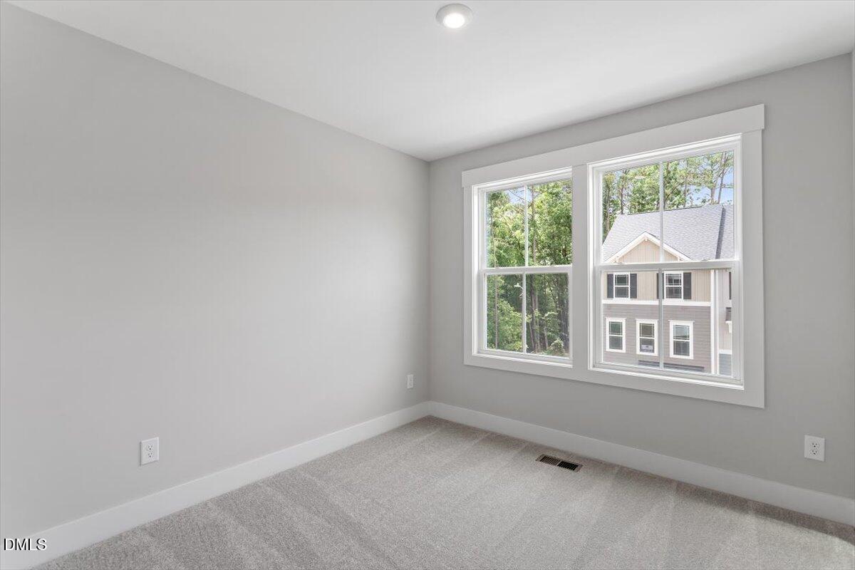 1111 Blackthorn Lane