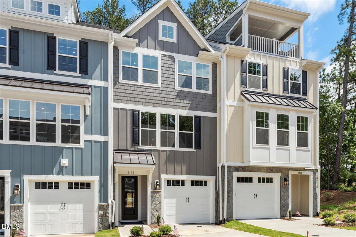 1111 Blackthorn Lane