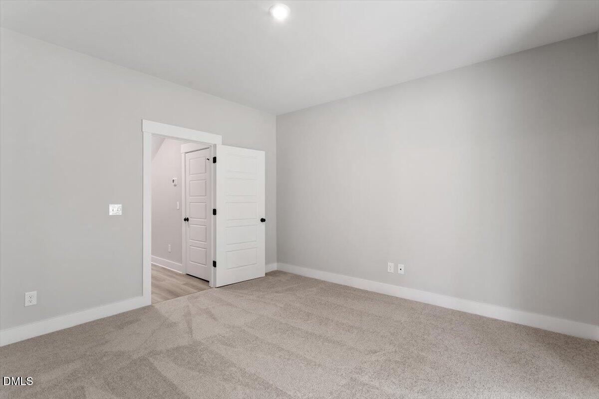 1111 Blackthorn Lane