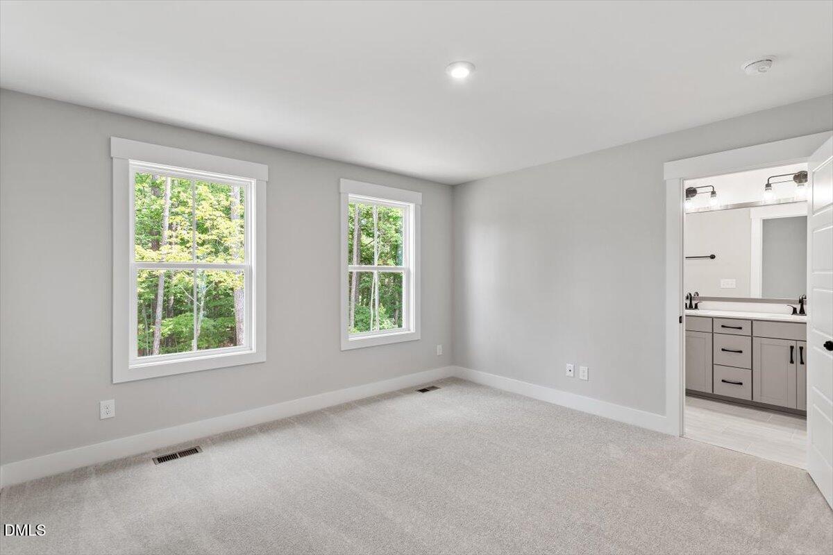 1111 Blackthorn Lane