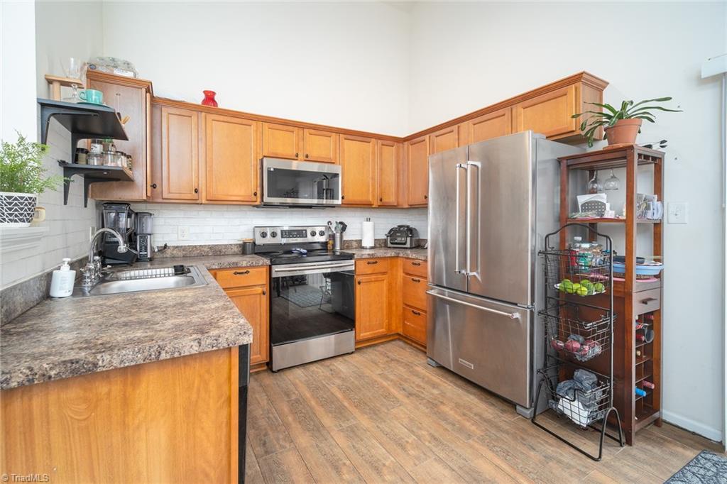 2303 Talon Drive, McLeansville