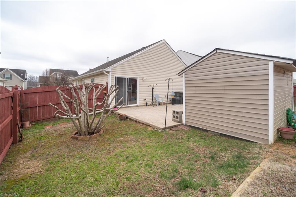 2303 Talon Drive, McLeansville
