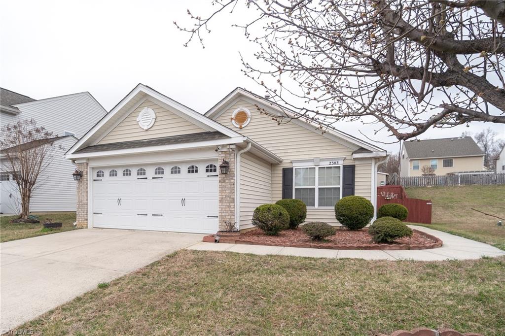 2303 Talon Drive, McLeansville