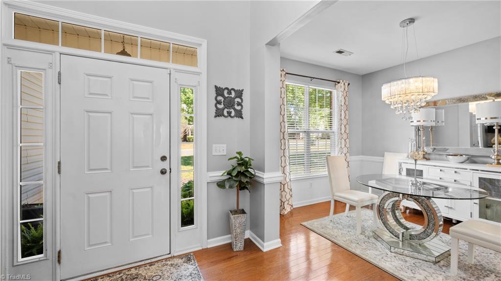 904 Edgewater Road