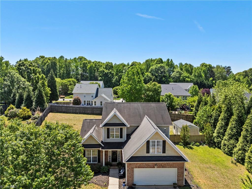 904 Edgewater Road