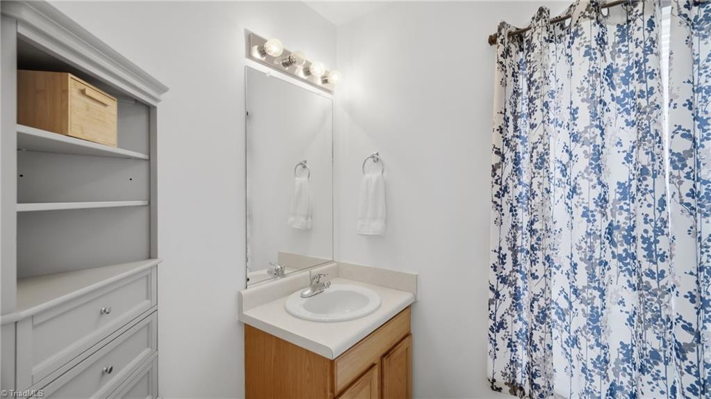 4820 Redland Court, McLeansville