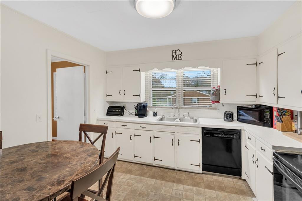 2018 S Ashland Drive