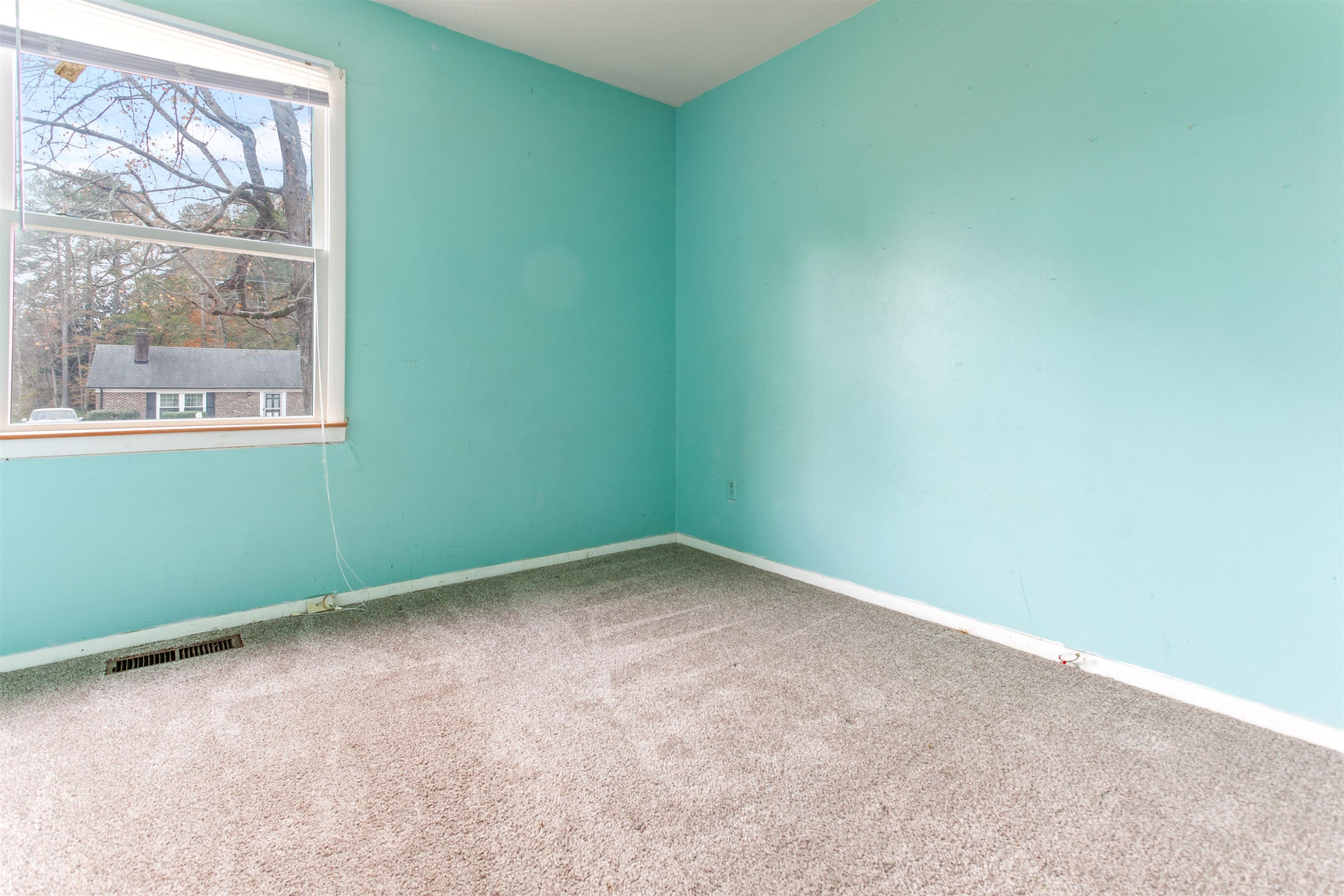1233 Beverly Drive