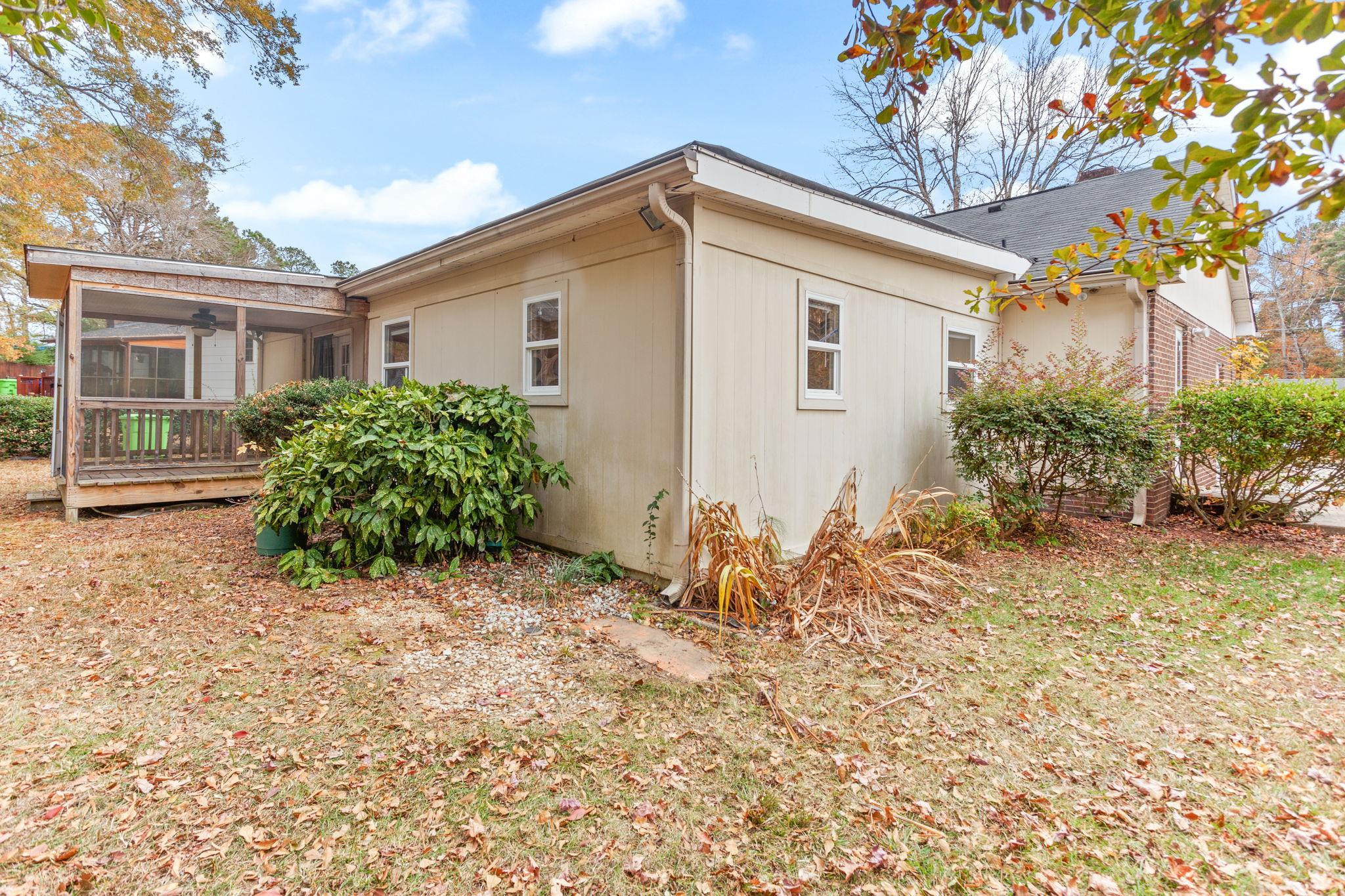 1233 Beverly Drive
