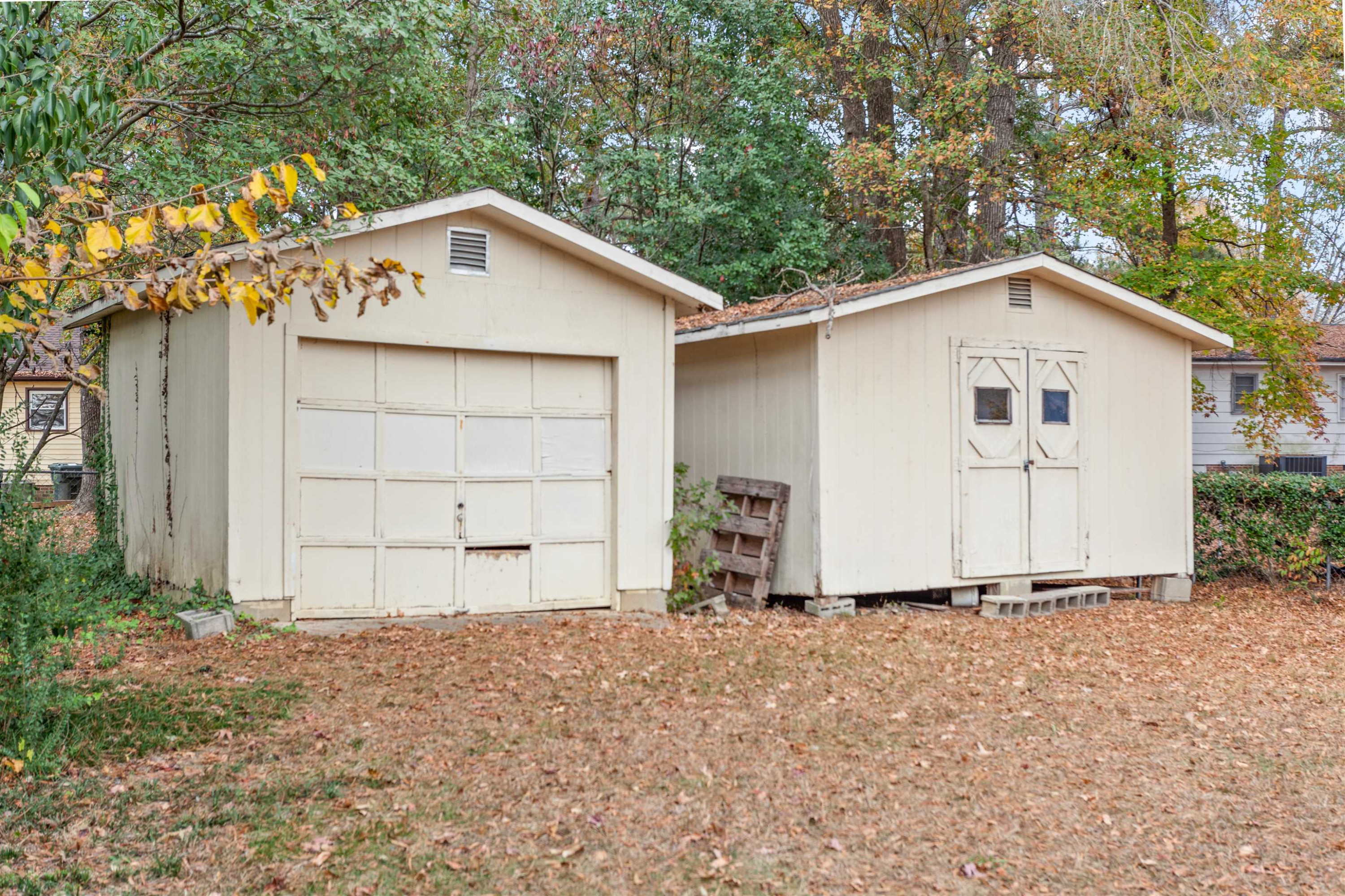 1233 Beverly Drive