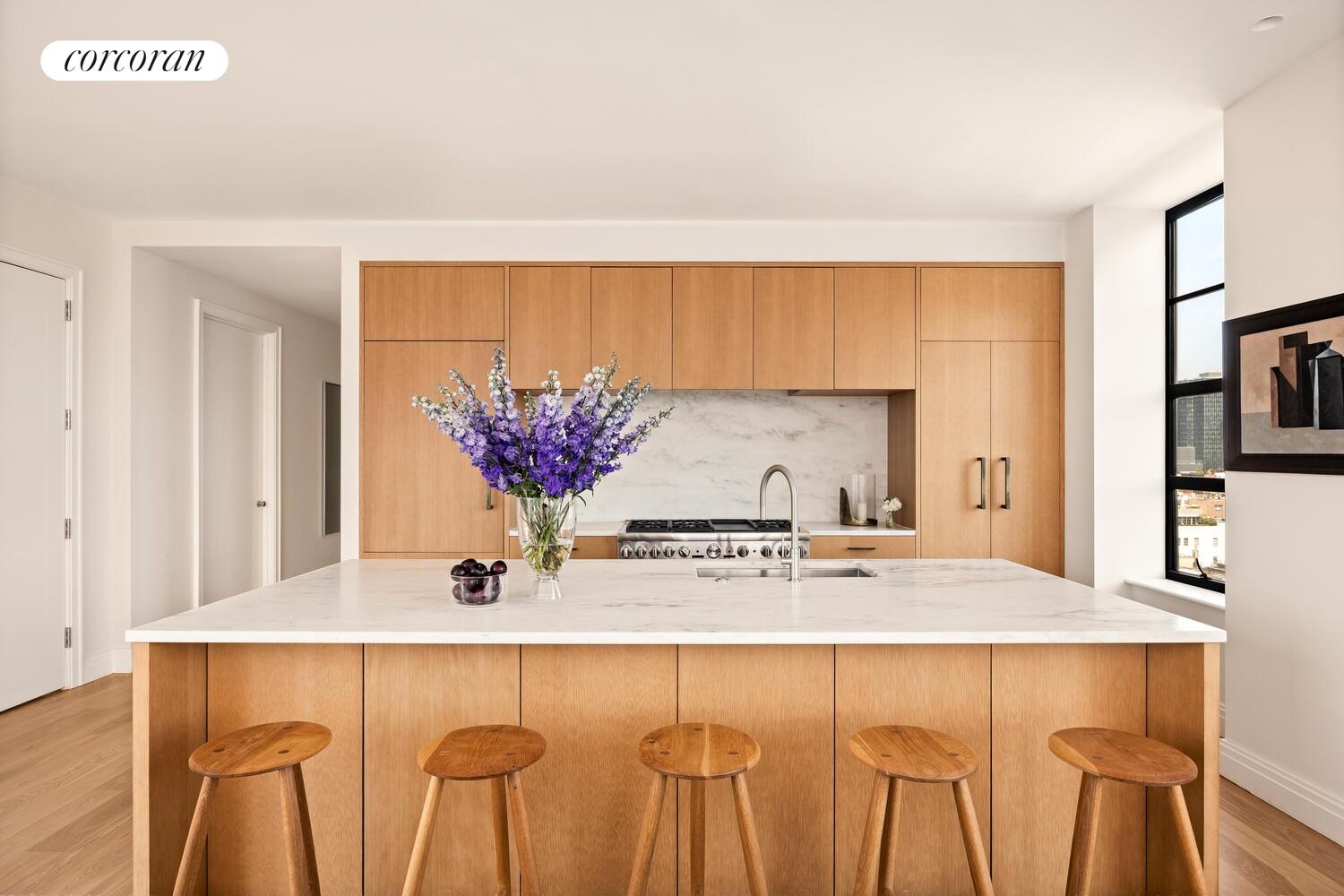 10 SULLIVAN Street 12A