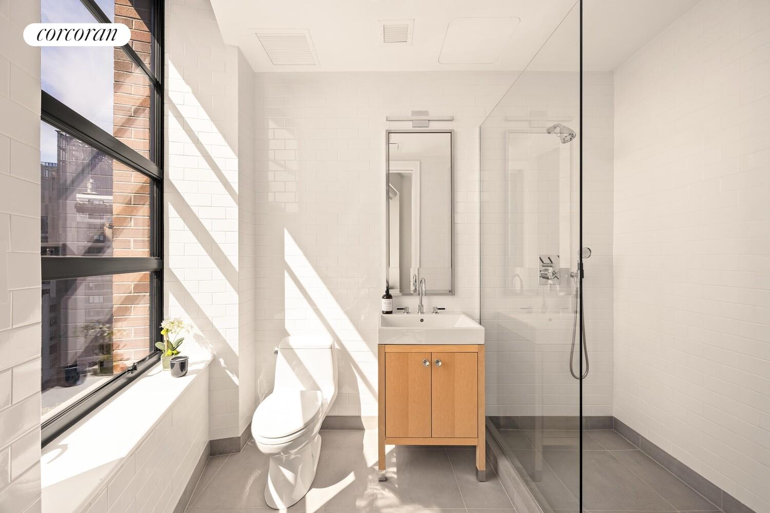 10 SULLIVAN Street 12A