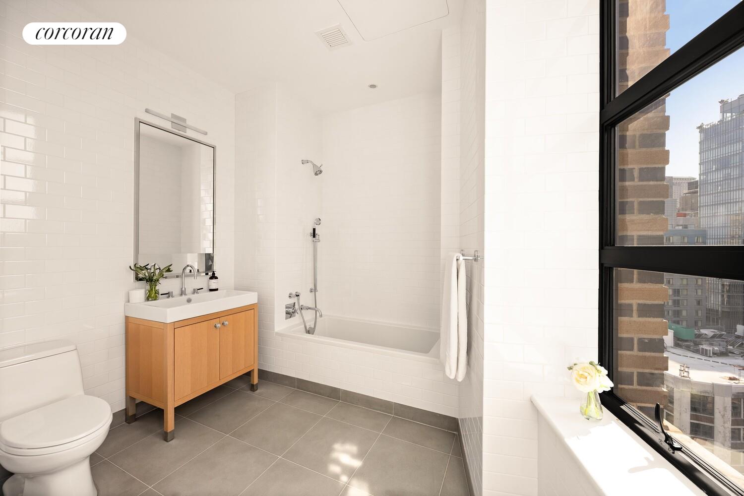 10 SULLIVAN Street 12A