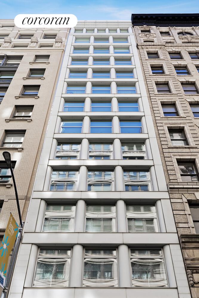 16 W 21ST Street 10/11