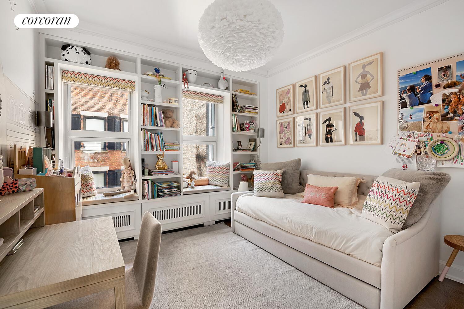 16 W 21ST Street 10/11