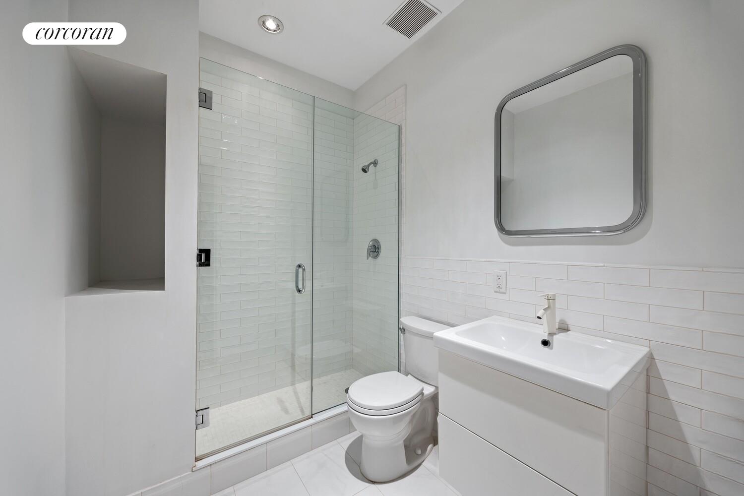 15 W 24TH Street 6