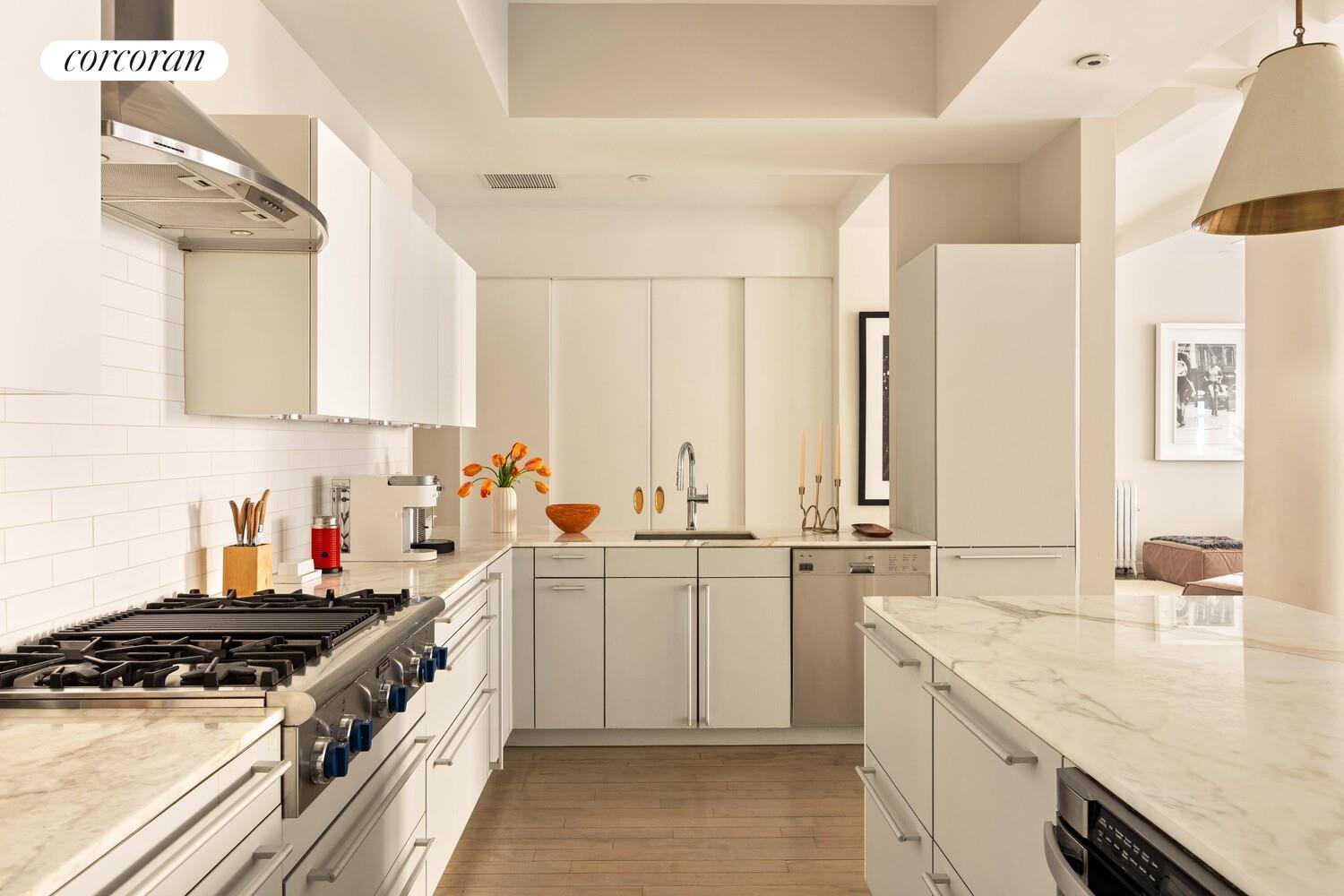 15 W 24TH Street 6