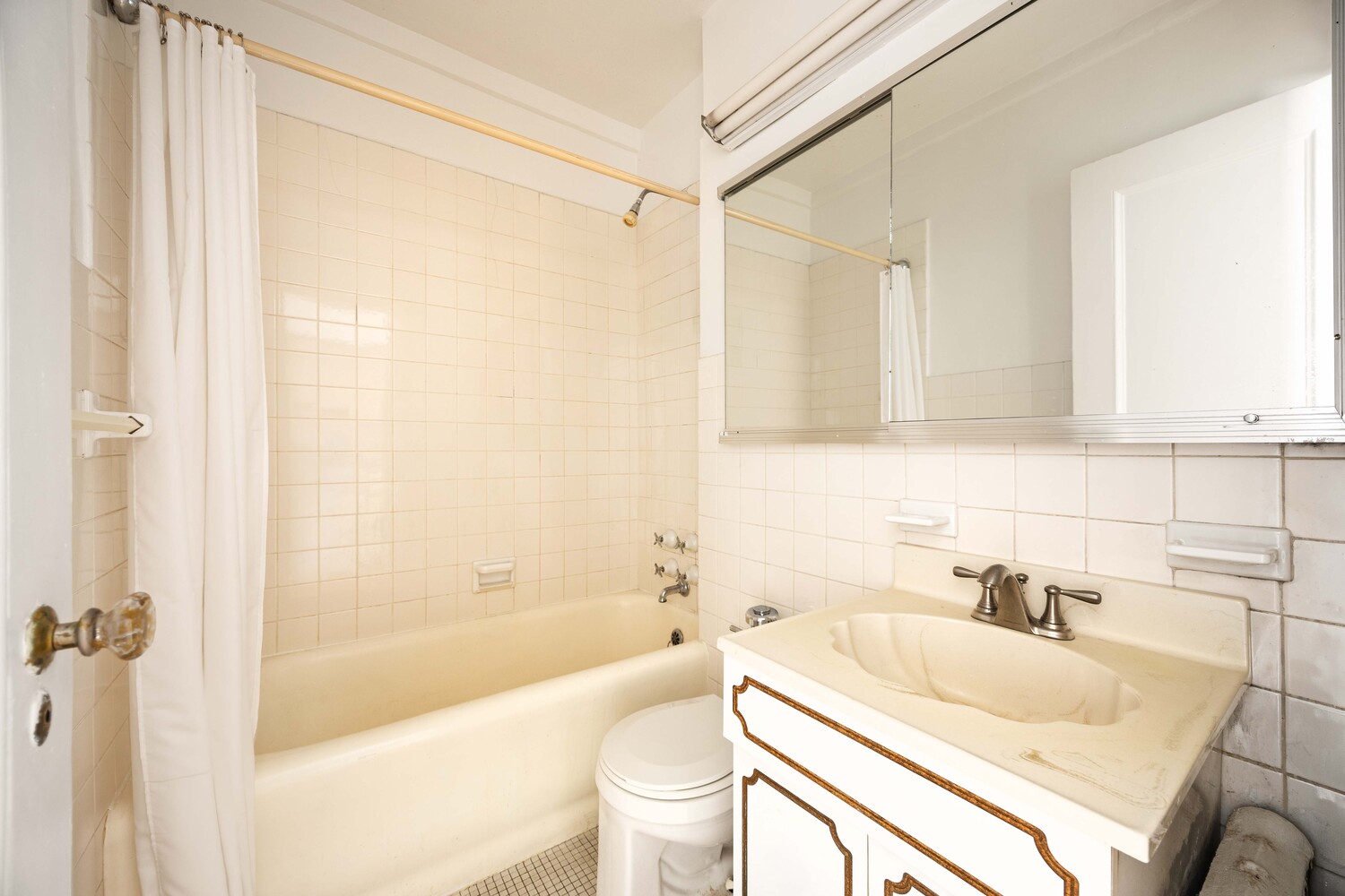 225 CENTRAL Park W 412