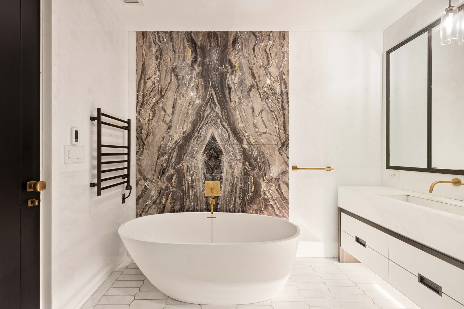 443 GREENWICH Street 5B