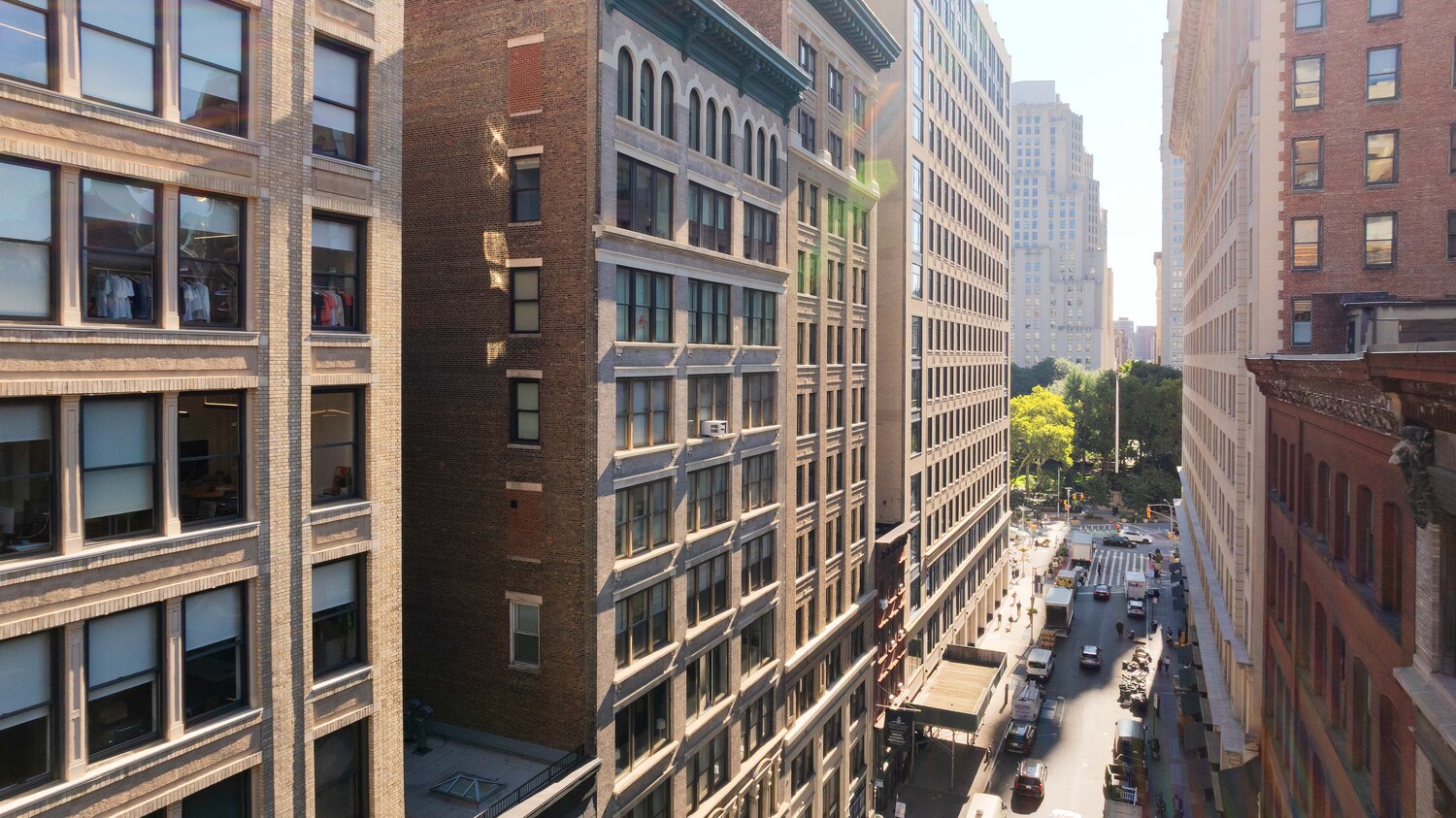 15 W 24TH Street 3RDFL