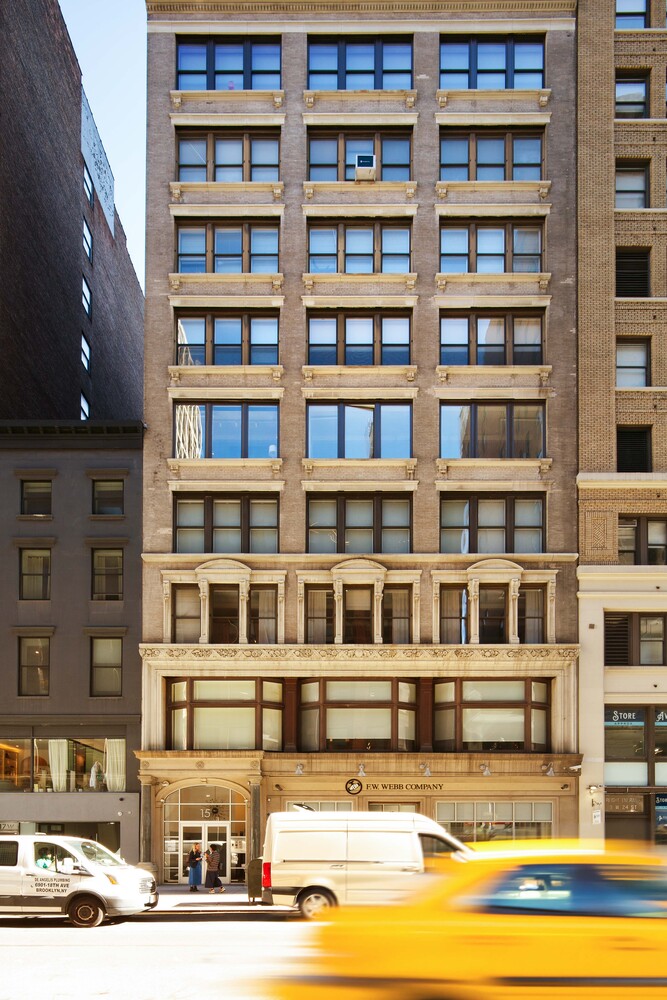 15 W 24TH Street 3RDFL