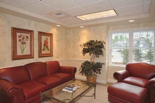 2305 Briarwood Vlg # 2305