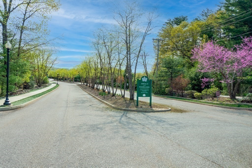 2308 Briarwood Vlg # 2308