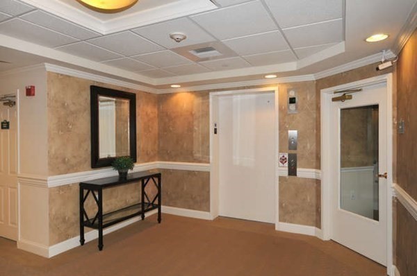 2308 Briarwood Vlg # 2308