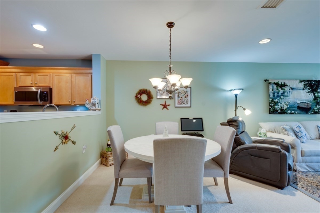 2107 Briarwood Vlg # 2107