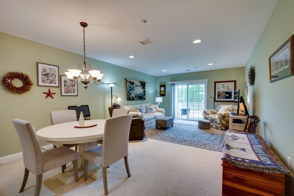 2107 Briarwood Vlg # 2107