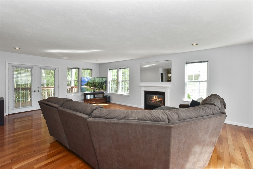 101 Violetwood Cir # 101