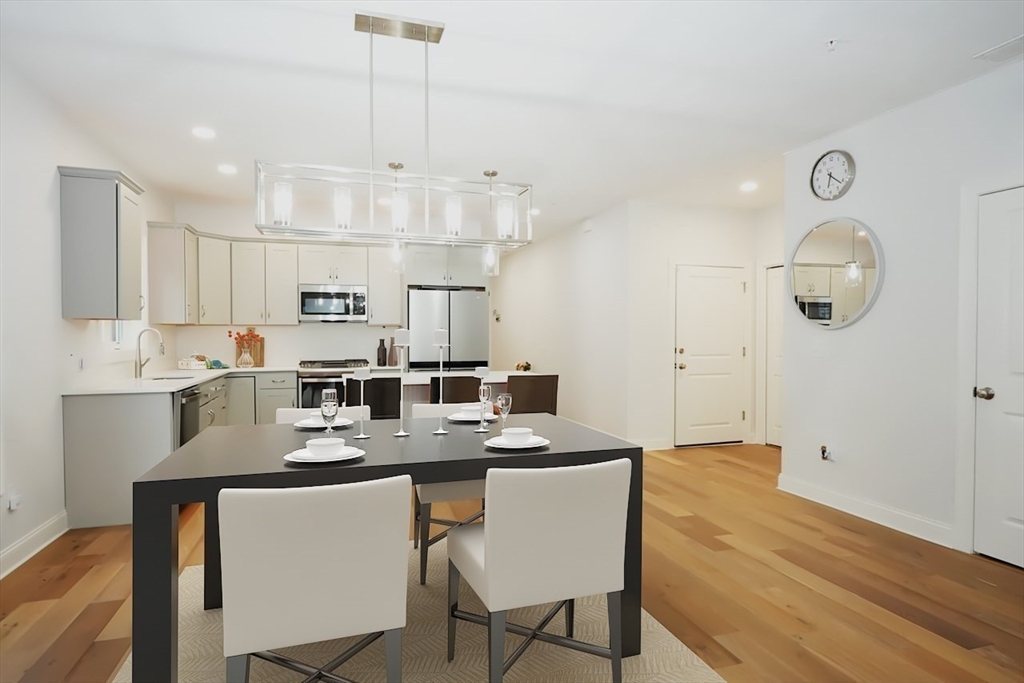 301 Sprucewood Ln # 301