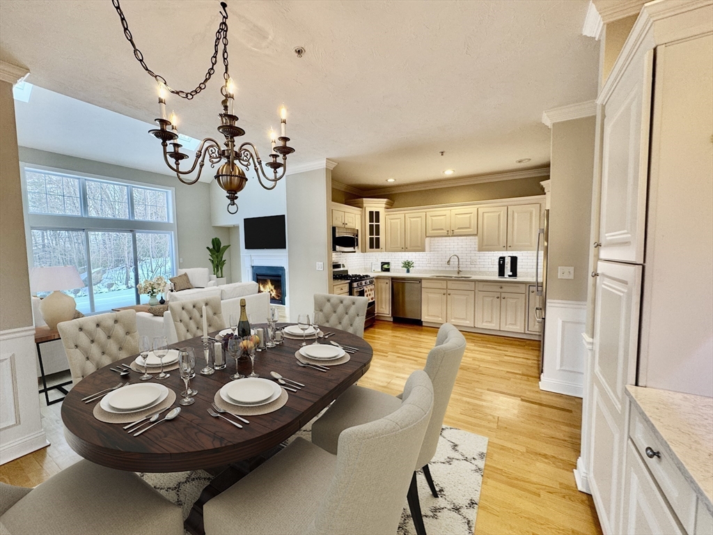 306 Sprucewood Ln # 306