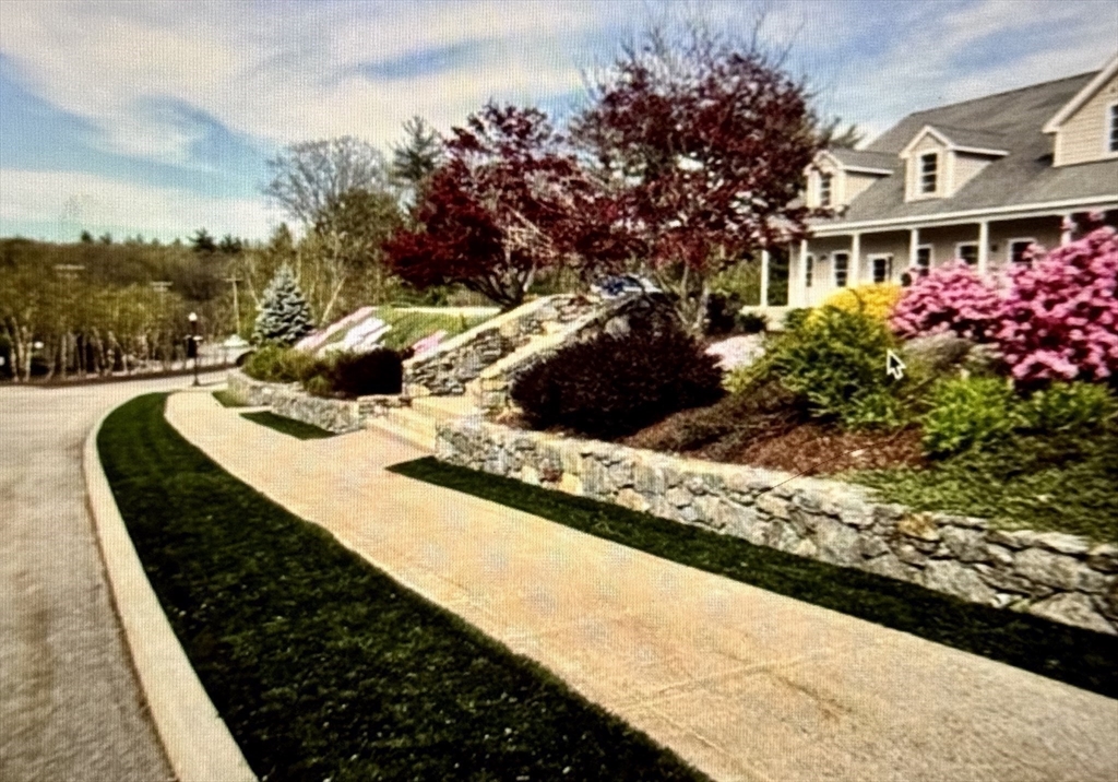 306 Sprucewood Ln # 306