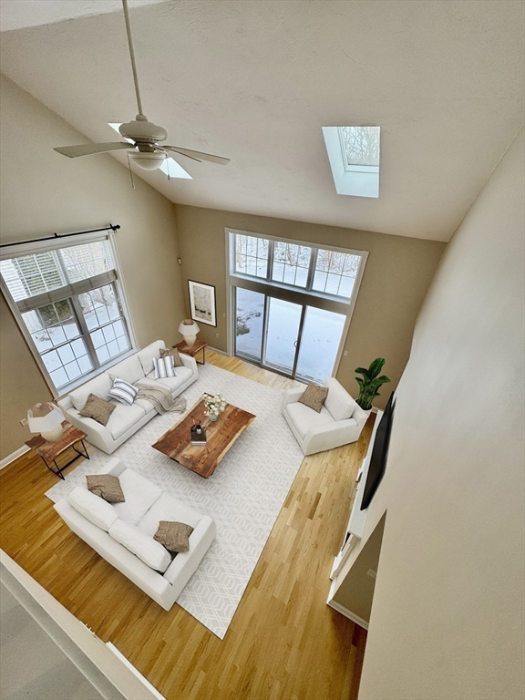 306 Sprucewood Ln # 306