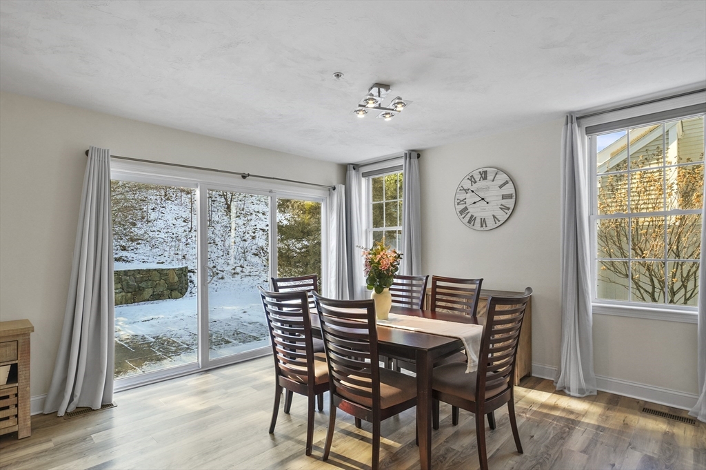 827 Ledgewood Way # 827