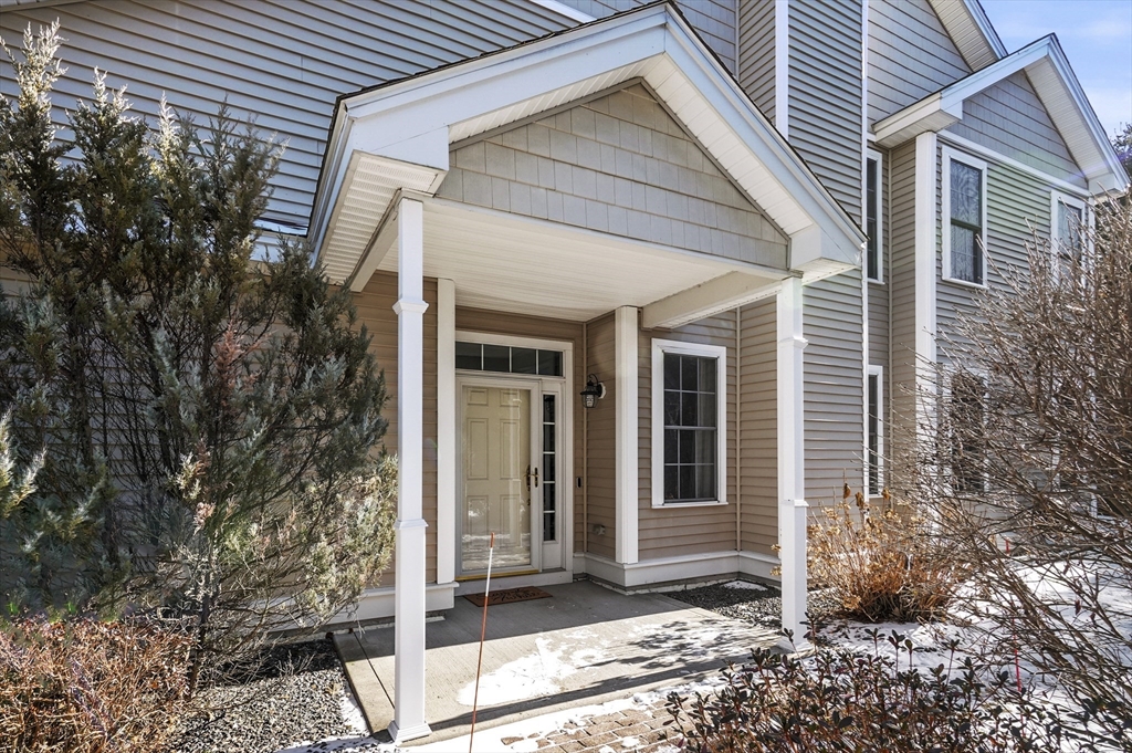 827 Ledgewood Way # 827