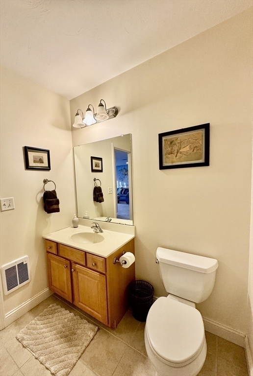 2209 Briarwood Vlg # 2209