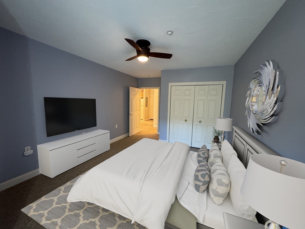 2105 Briarwood Vlg # 2105