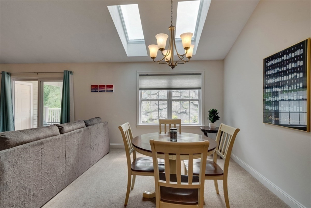 611 Devenwood Way # 611