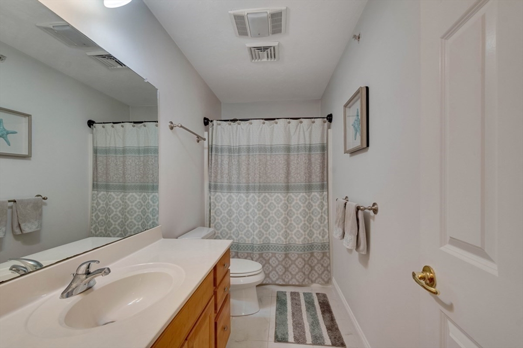 611 Devenwood Way # 611