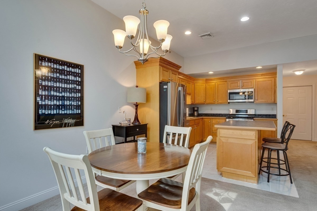 611 Devenwood Way # 611