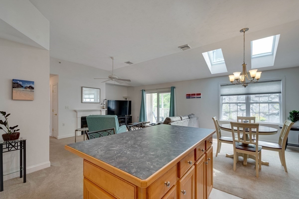 611 Devenwood Way # 611